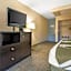 Quality Inn & Suites Charleston - Civic Center