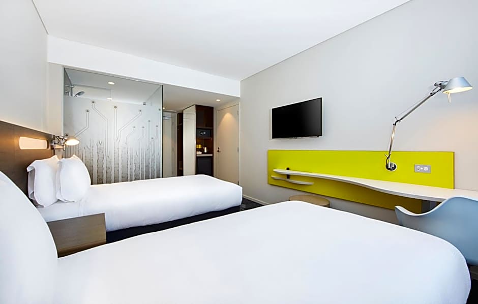 Holiday Inn Express Sydney Macquarie Park By IHG