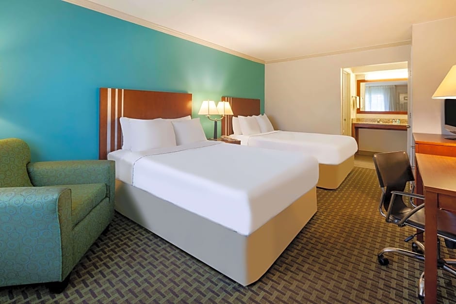 Photo 1 of 2 of 2 Double Beds, Nonsmoking