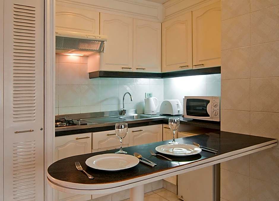 Park Plaza Apartments