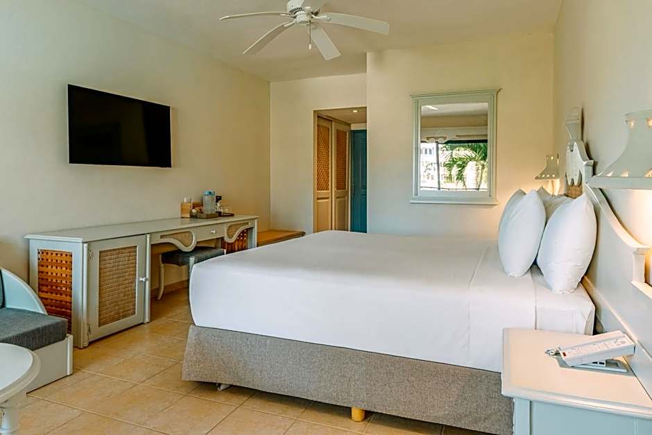 Photo 1 of 6 of Premium, Ocean View