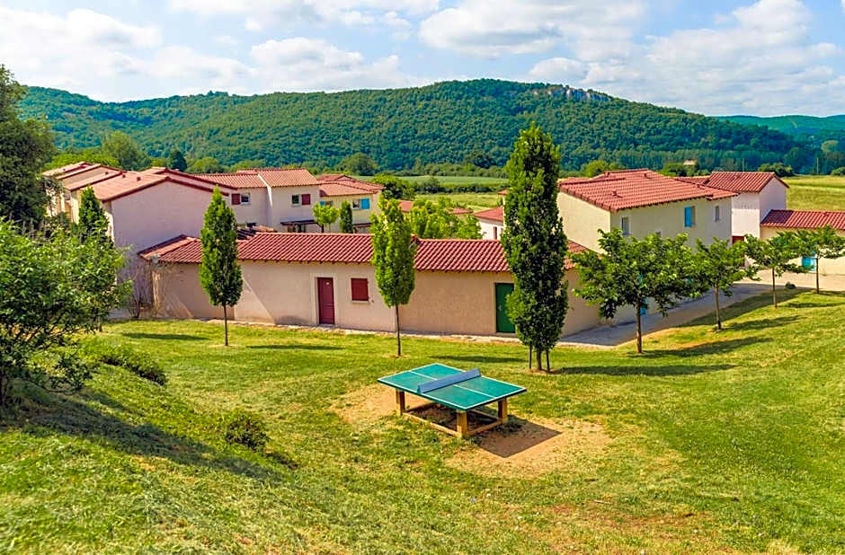 Le Domaine des Cazelles by Ateya Vacances