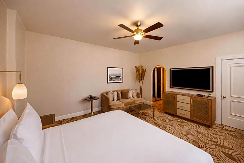Photo 1 of 3 of Studio 1 King Bed with Sofabed