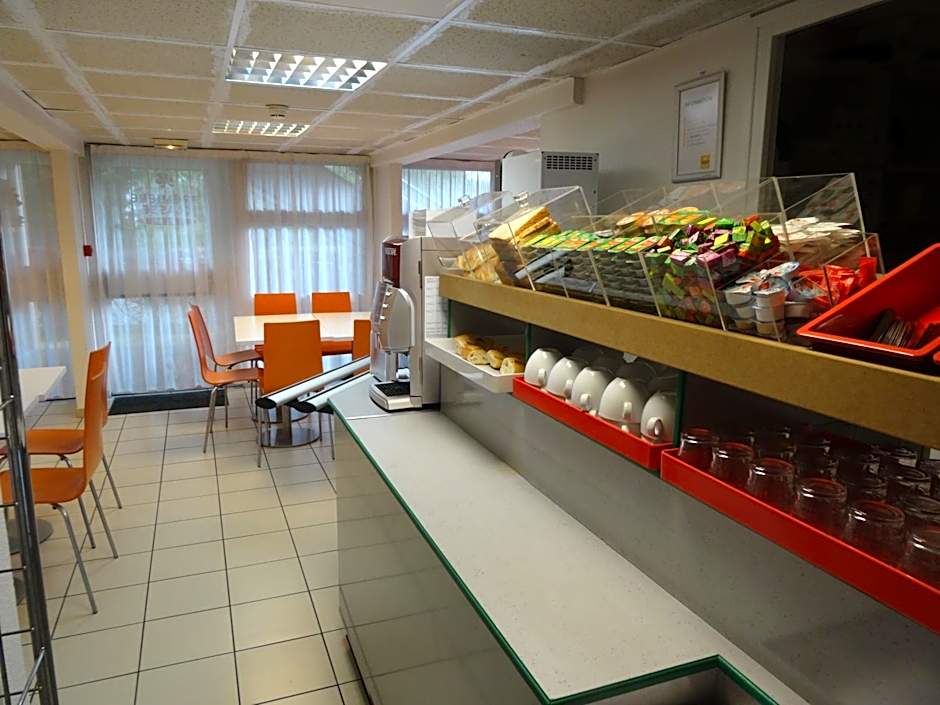 Premiere Classe Lyon Sud Chasse sur Rhone Vienne