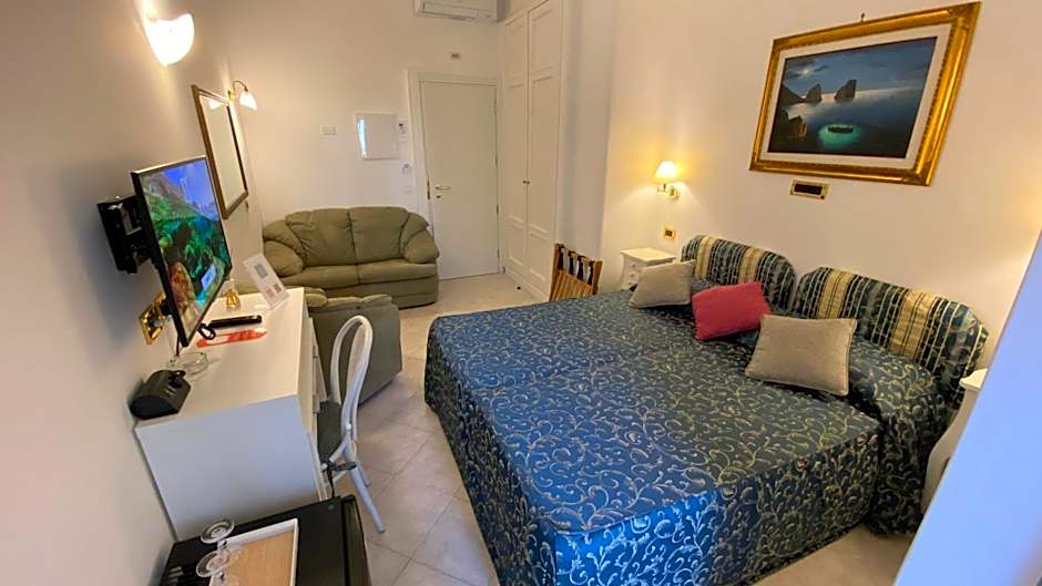 Bougainville Luxury Boutique Hotel