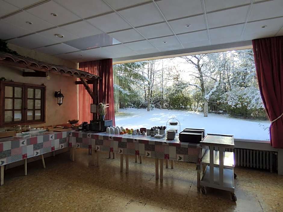 Hôtel Logis La Crémaillère