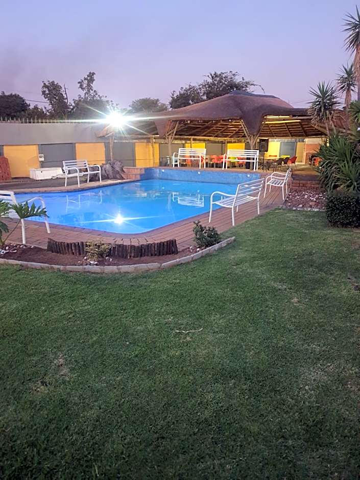 Platinum Guest lodge Germiston