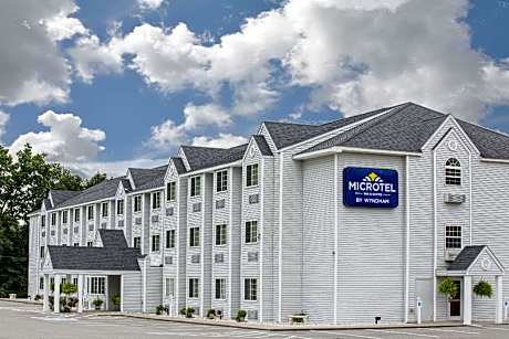Microtel Inn & Suites By Wyndham Gassaway/Sutton