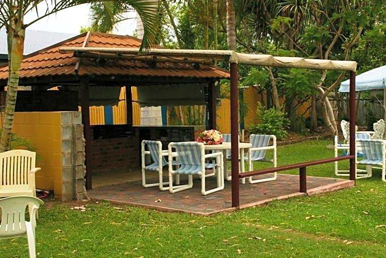 Sky View Units Bowen