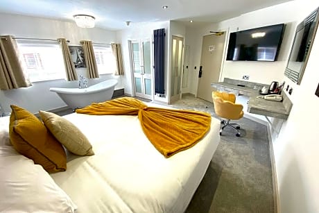 Superior King Room