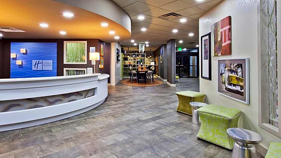 Holiday Inn Express Atlanta NW - Galleria Area By IHG