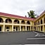 Timberland Inn & Suites