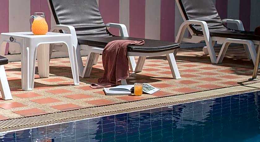 Lemon House Bungalow