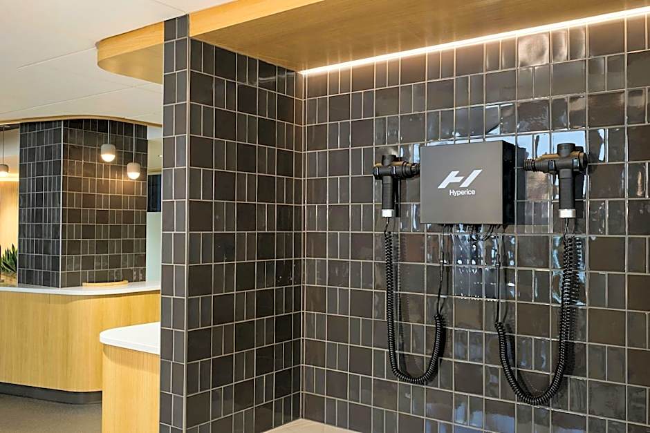 The Westin Detroit Metropolitan Airport