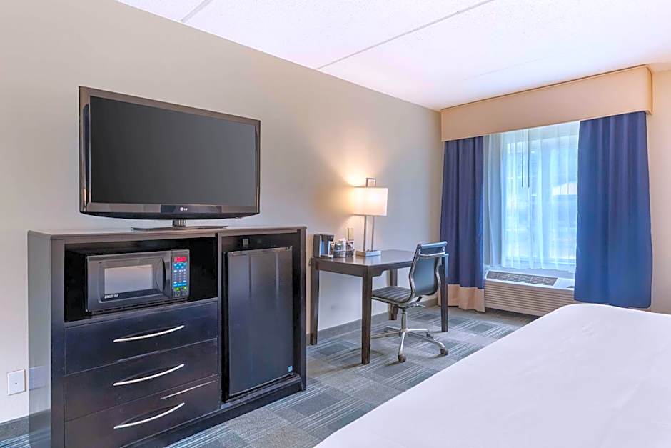 Best Western Hartford Hotel & Suites