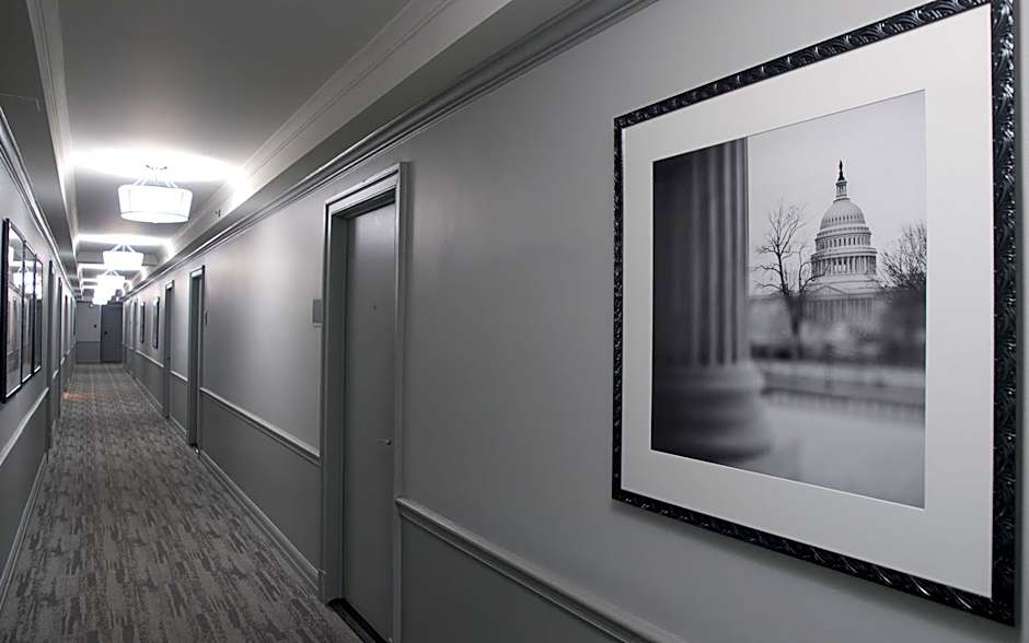 The State Plaza Hotel