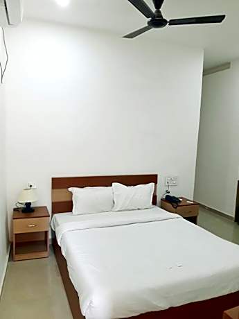 Economy Double Room with No Window