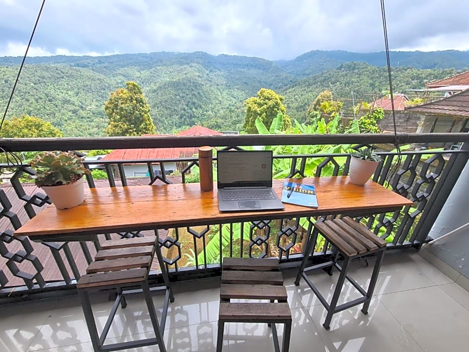 Dong Paloh Hostel