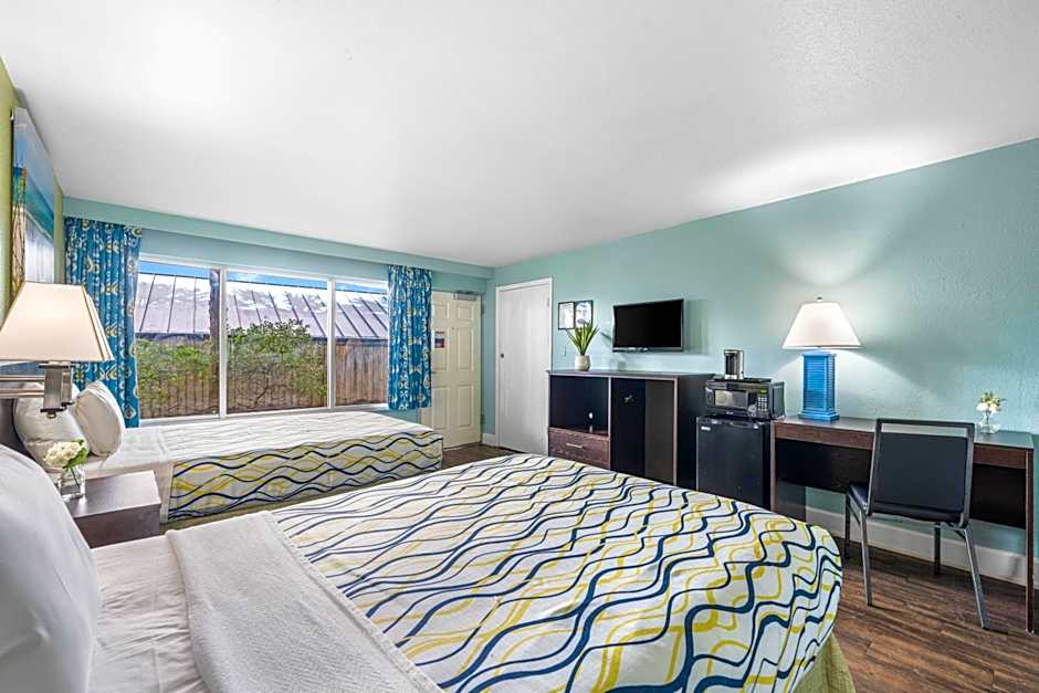Boardwalk Beach Hotel
