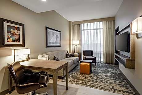 King Suite - Mobility Access