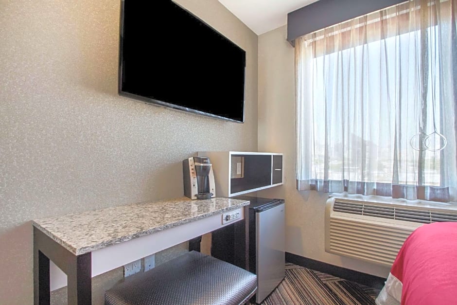 The Vue Hotel, Ascend Hotel Collection