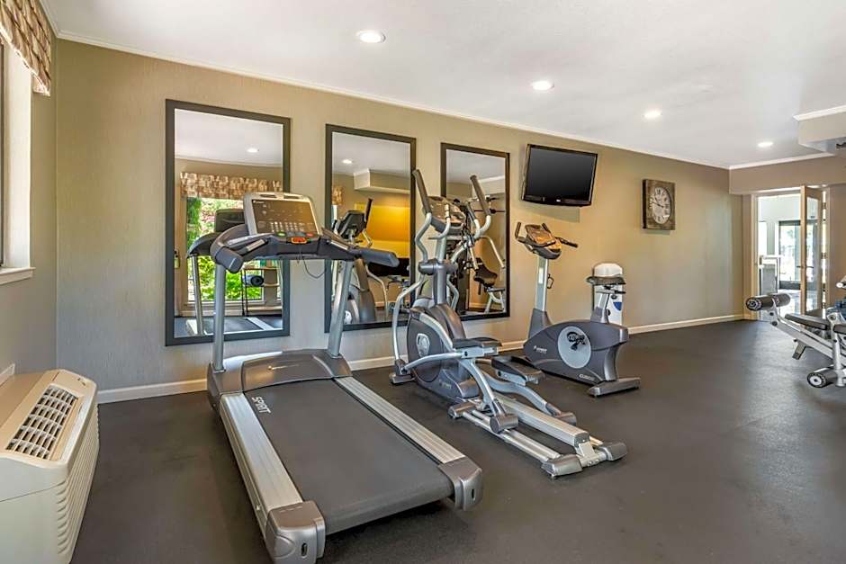 Best Western Plus Inn Scotts Valley