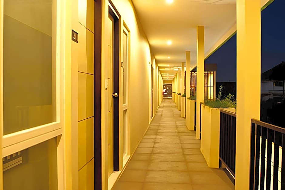 Eazy Suite Legian