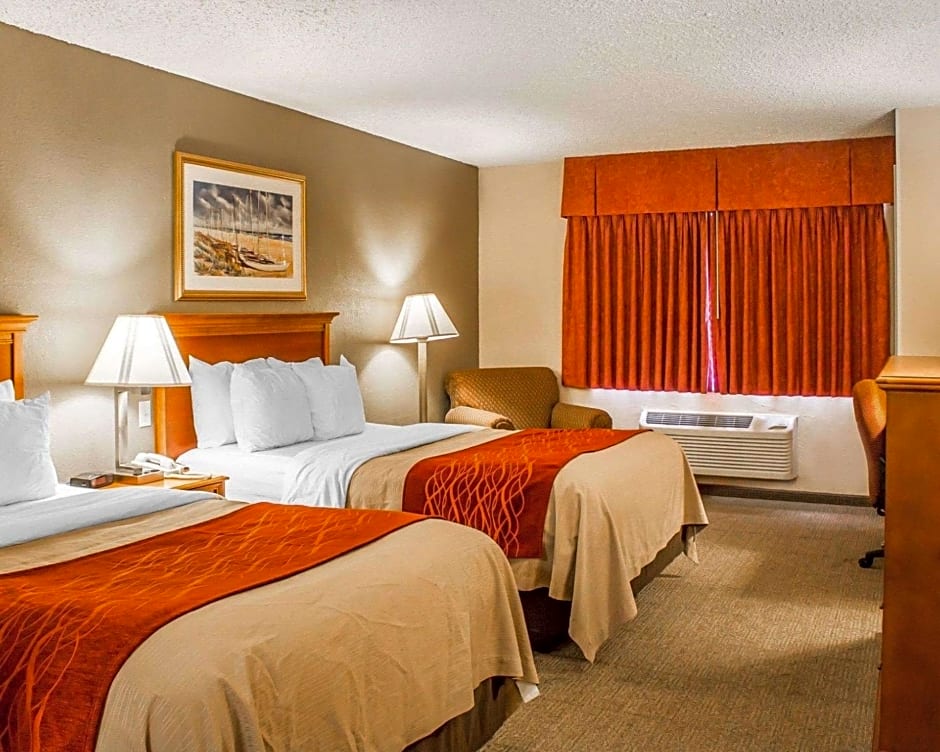 Quality Inn Huron