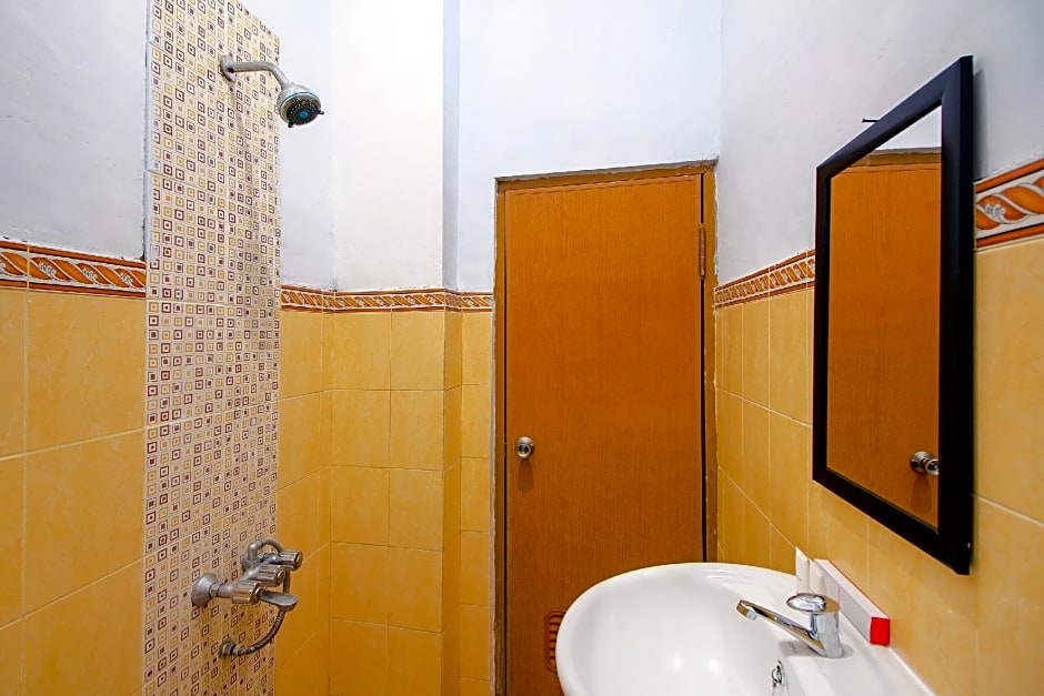 OYO 1593 Pondok Garini Syariah