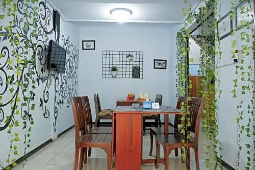 OYO 1380 Velodrome Family House Syariah