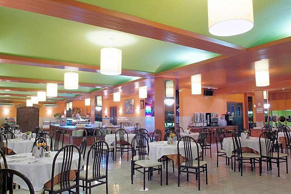 Hotel Checkin Garbí