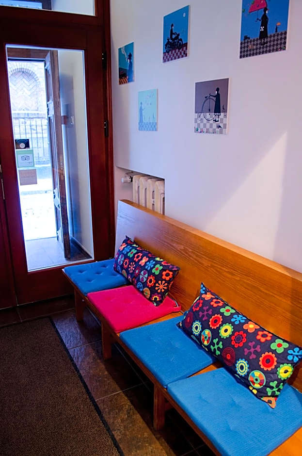 Red Nose Hostel with Self-Check In