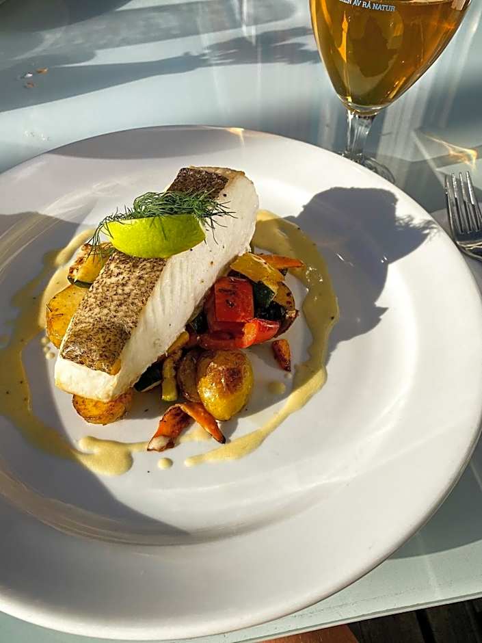 Brygga Restaurant & Room