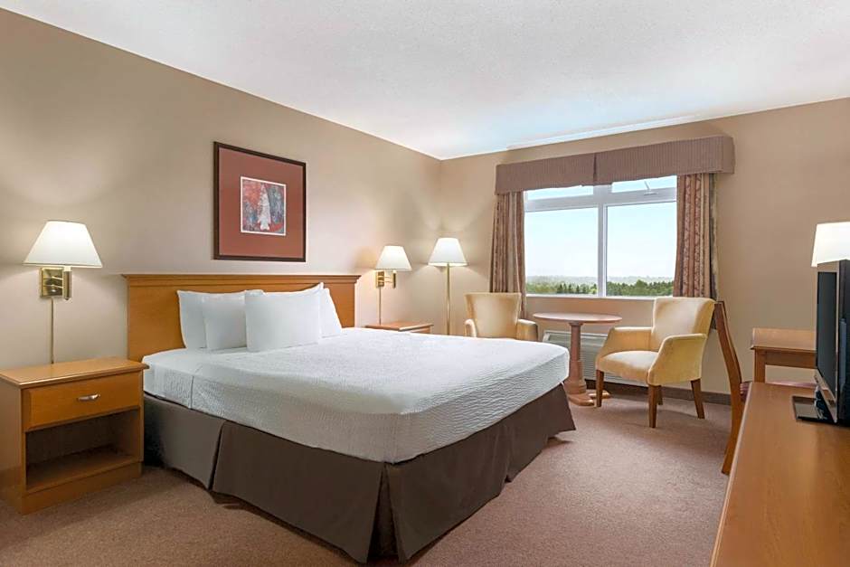 Days Inn & Conference Centre by Wyndham Oromocto