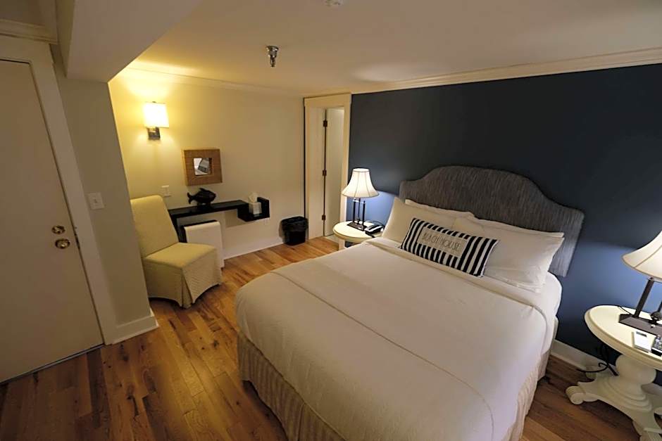 The Beach House Inn