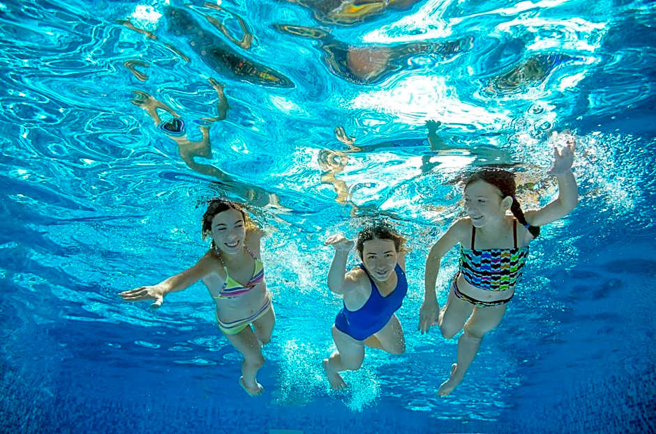 Golden Tulip Mandison Suites (SHA Plus)