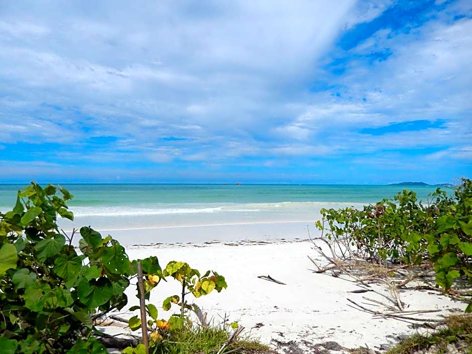 Cote d'Or Footprints