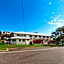 Castle Crest Motel