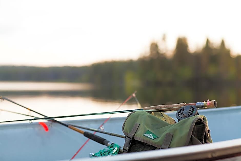 Red Cariboo Apartments