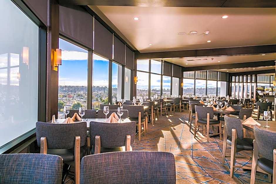 Holiday Inn Long Beach - Airport By IHG