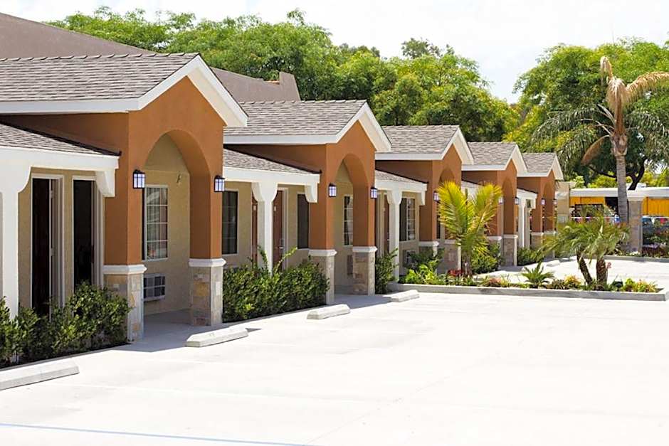 West Coast Inn Santa Ana