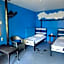 Toris Backpackers Paradise