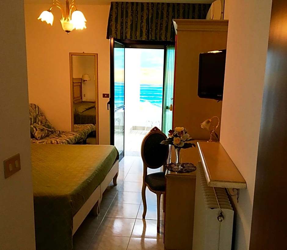 Hotel Oasi