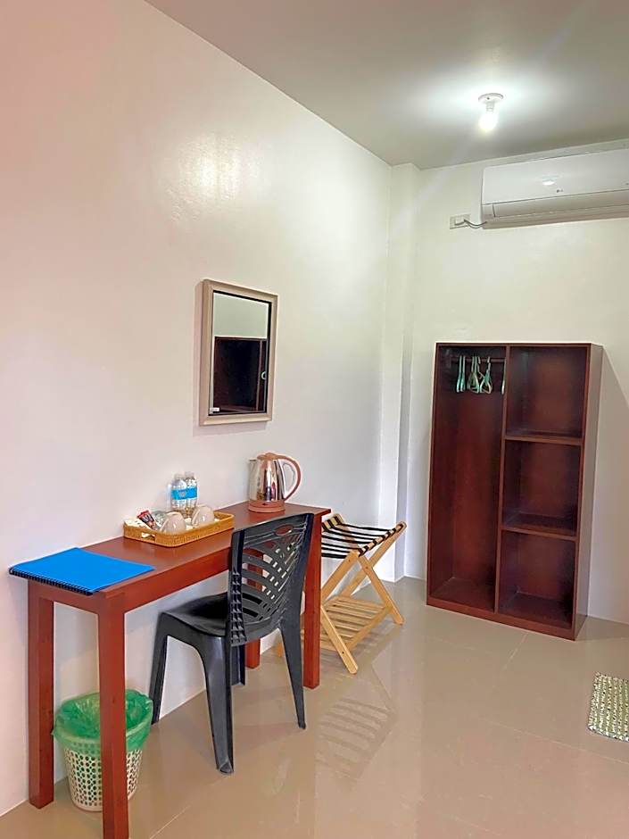 Coconut Inn Moalboal