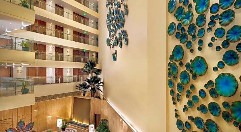 WOW Crest, Indore - IHCL SeleQtions