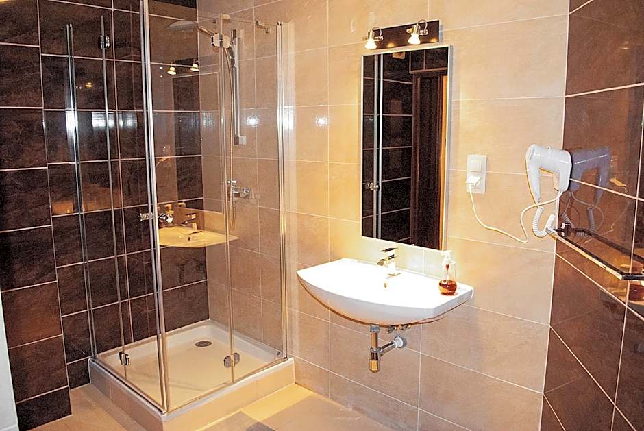 Redwood Hostel by EASY RENT Apartments