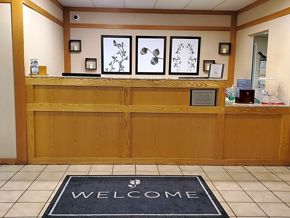 Country Inn & Suites by Radisson, Bend, OR
