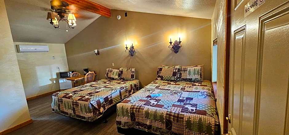 Nine Pines Motel