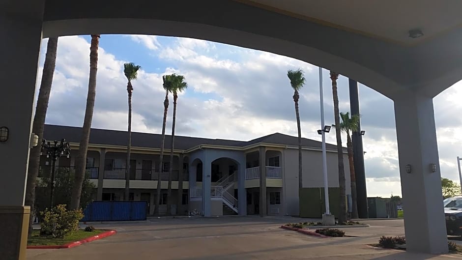 Texas Inn Downtown McAllen near Airport Mall