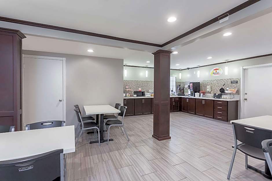 Super 8 by Wyndham Bakersfield South CA